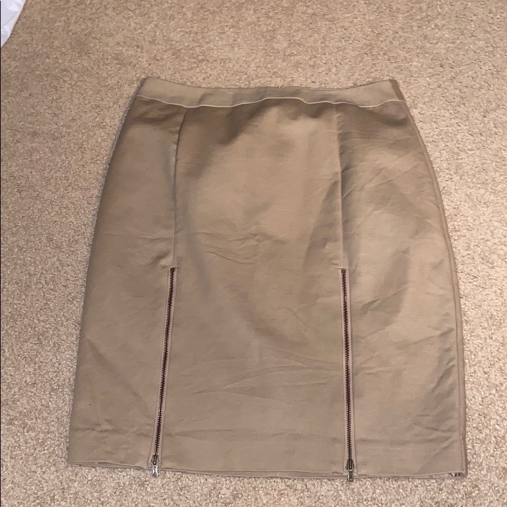 Worthington (4) khaki skirt